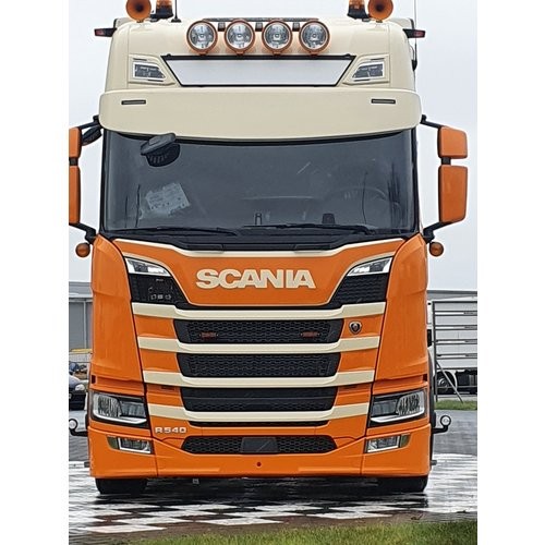 Zonneklep Scania Next Generation - Ronde Bodem - 2 Lampgaten