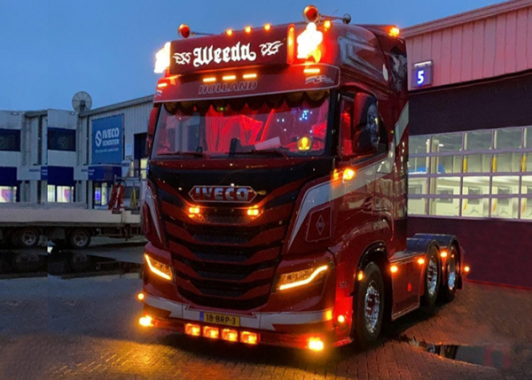 LED units oranje tbv DRL koplamp Iveco S-Way