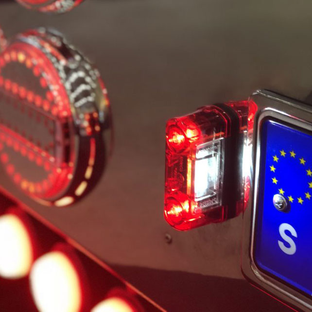 Number plate light 3 LED's + Red position light