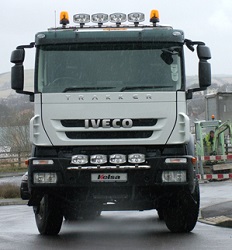 MiniBar Aluminum IVECO TRAKKER AF 2008