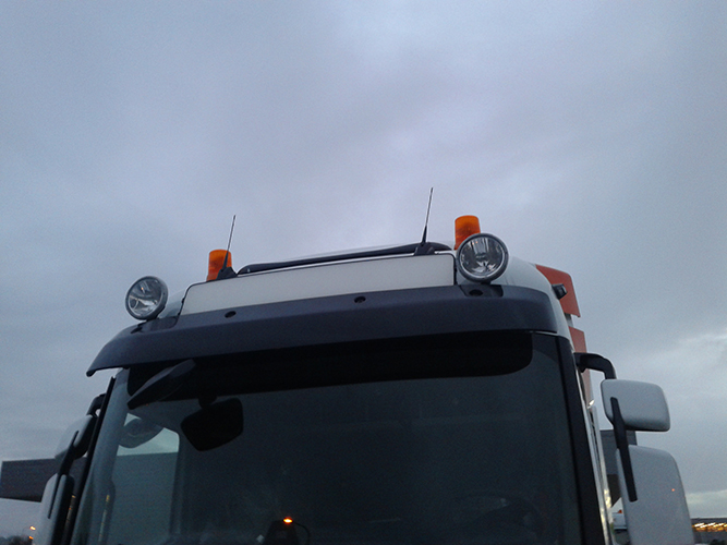 Nedking Ultra Thin LED Truck Sign - DAF XF Space Cab & Renault T Cab (135) - White