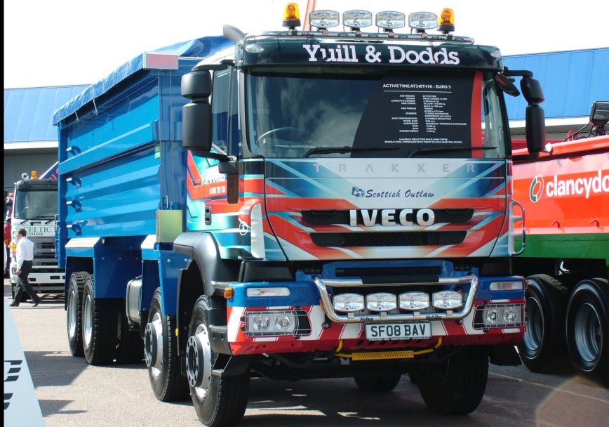 HiBar Aluminum - Iveco Trakker af 2008 Low Day/Sleep Cab