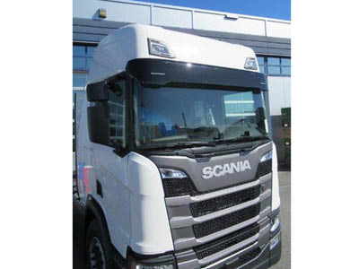 "XL" sunvisor Scania R/S NextGen with 2 marker lights Ref. AE5156-2S