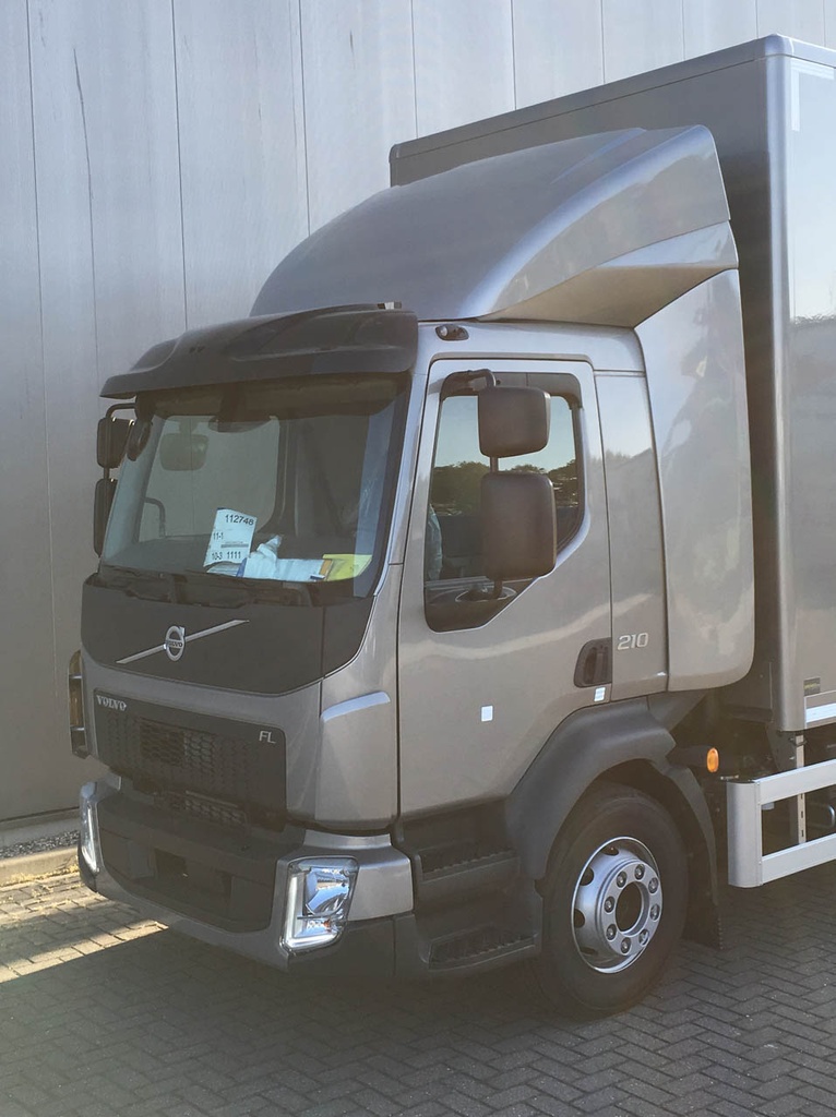 3D Spoiler DAF LF/Ren. D2.1(Midlum)/Volvo FL SLP  63-520 Width 246cm / Height 70-90cm