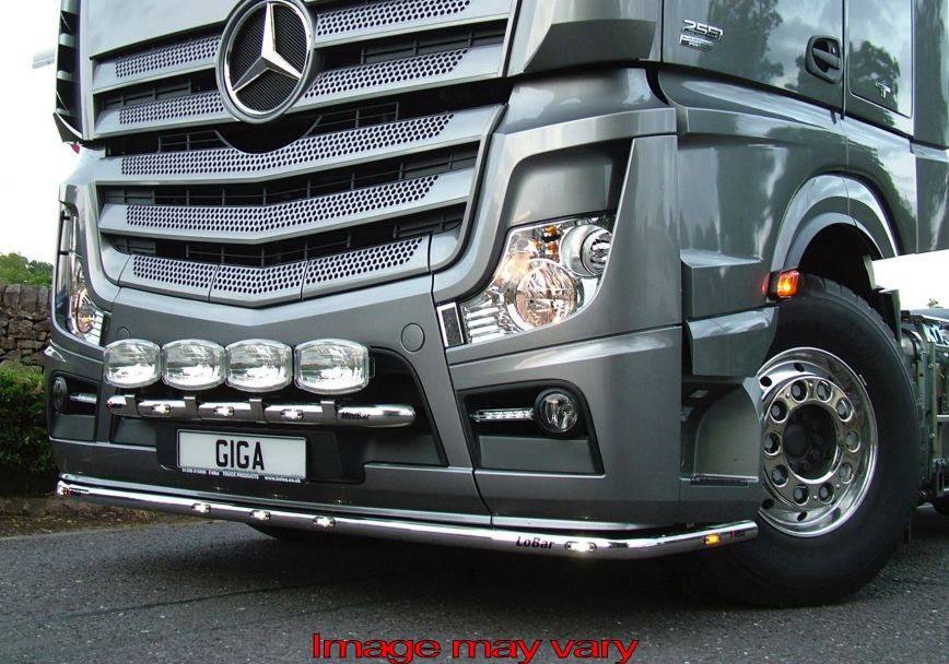 LoBar Edelstahl mit 7 gelben LEDs- Mercedes B Actros MP4 Big/Giga/StreamSpace 2.5, 2011+ 