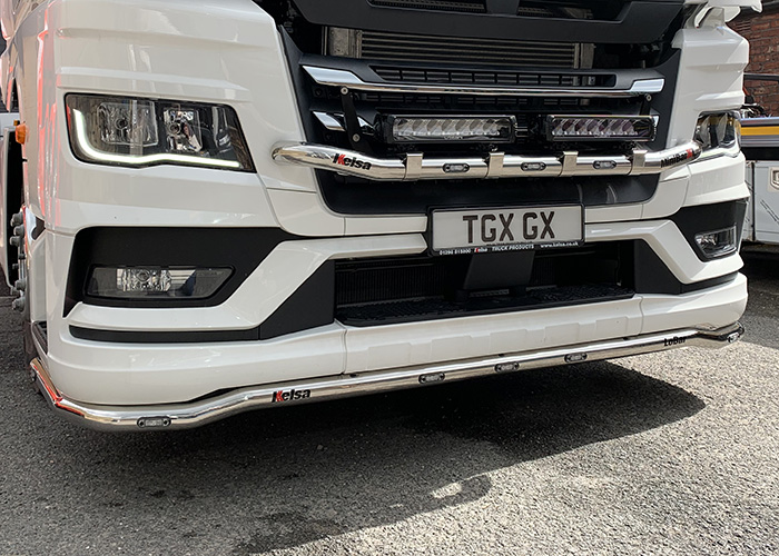 RVS LoBar voor MAN TGX GX 2020+ | 5 Witte & 2 Oranje LEDs