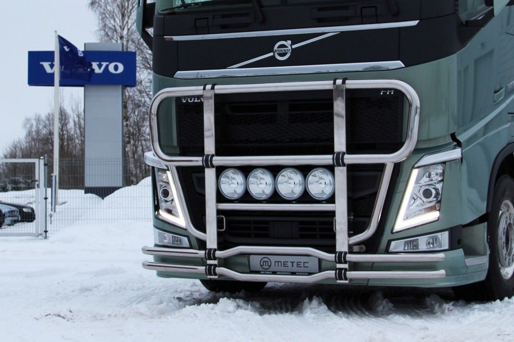 METEC Mega bullbar inox Volvo FH vers 4