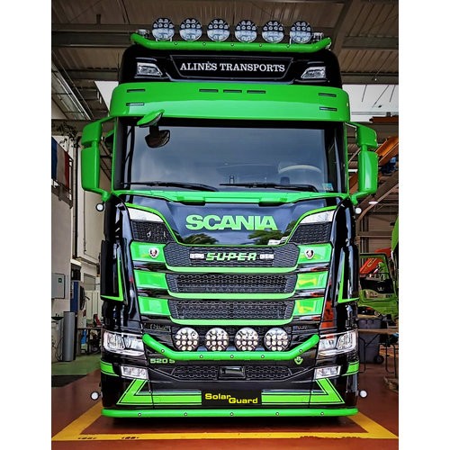 [7SCNG4AFBN7] Sonnenblende Scania Next Generation - flacher Boden - 7 Lichtöffnungen